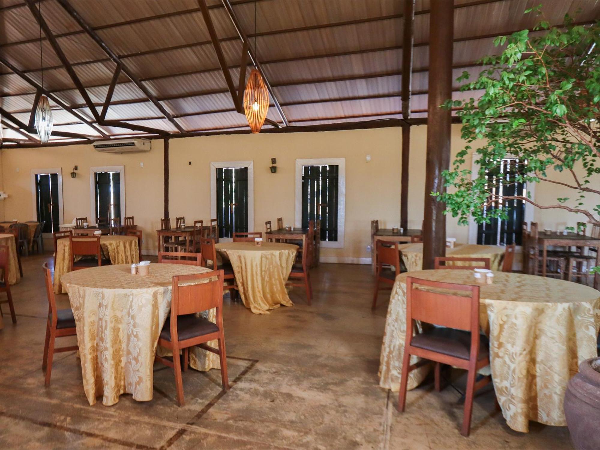 Ranchos 30 Hotel Fazenda Hidrolandia  Exterior foto