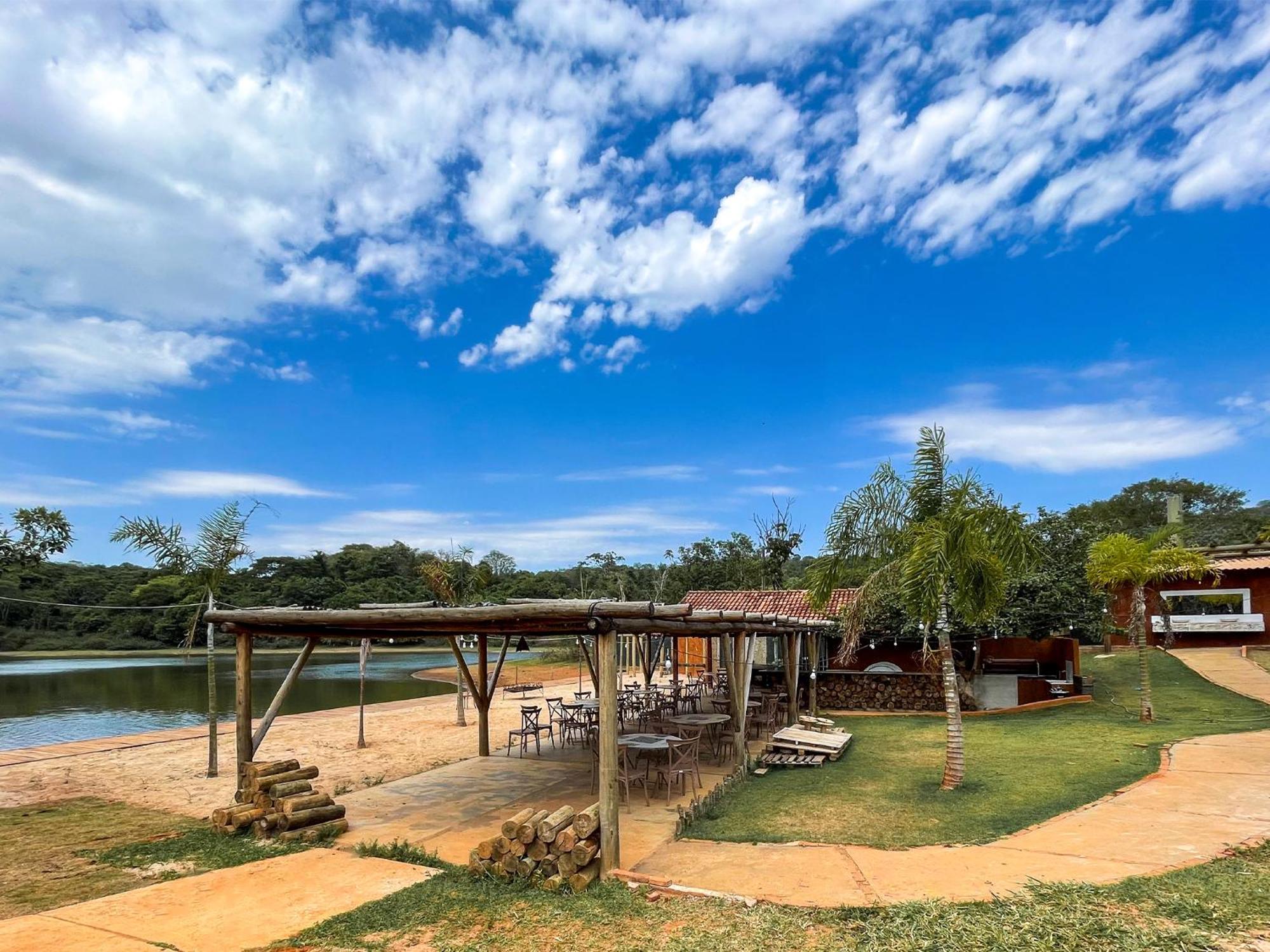 Ranchos 30 Hotel Fazenda Hidrolandia  Exterior foto