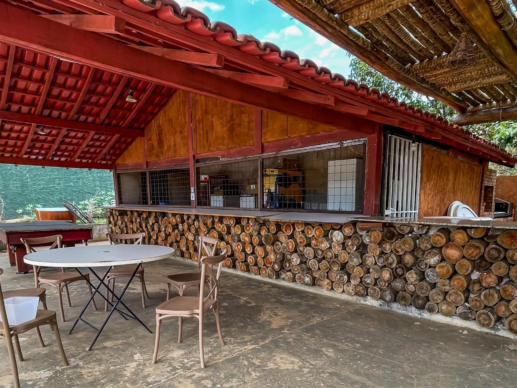Ranchos 30 Hotel Fazenda Hidrolandia  Exterior foto