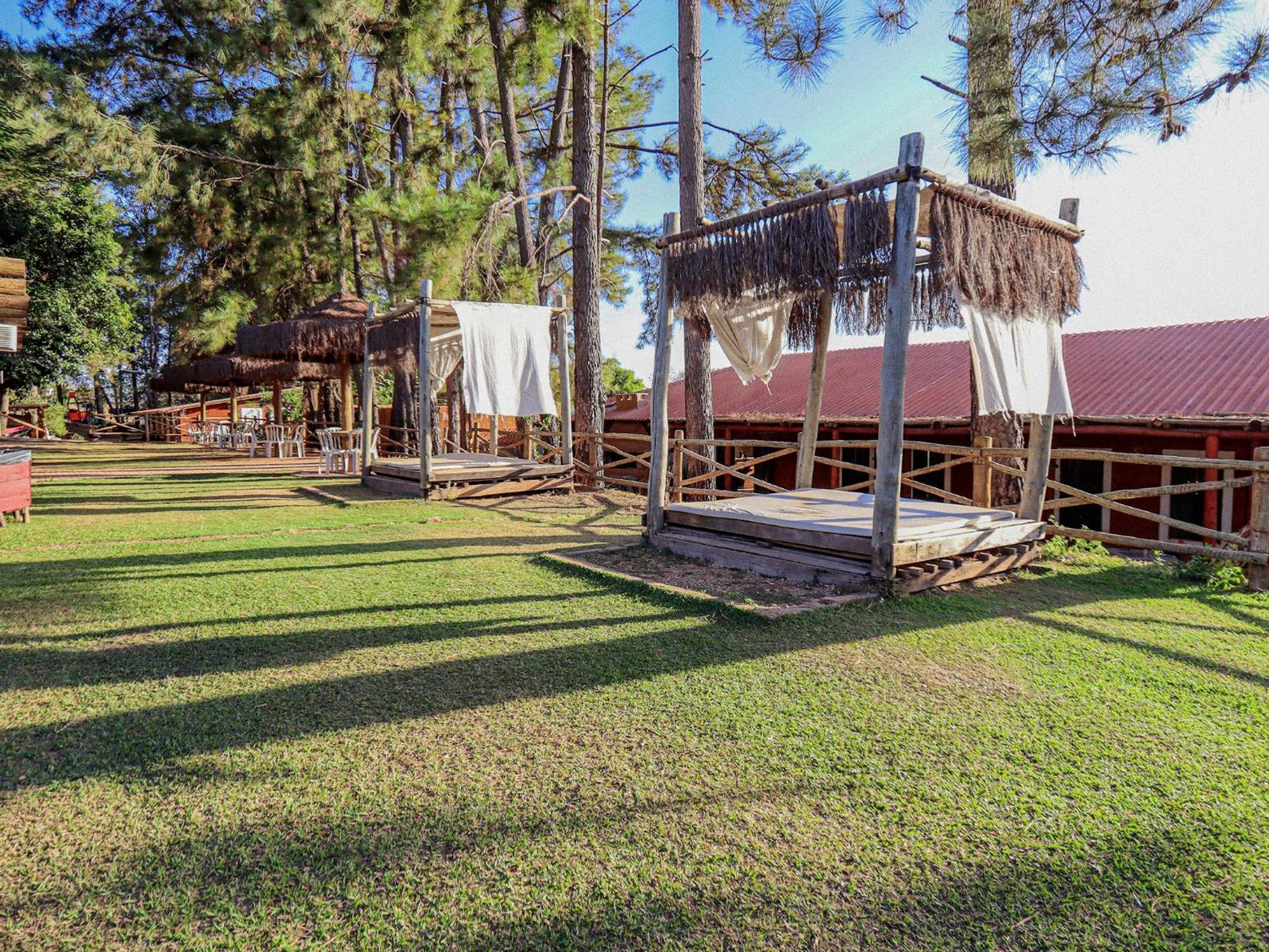 Ranchos 30 Hotel Fazenda Hidrolandia  Exterior foto