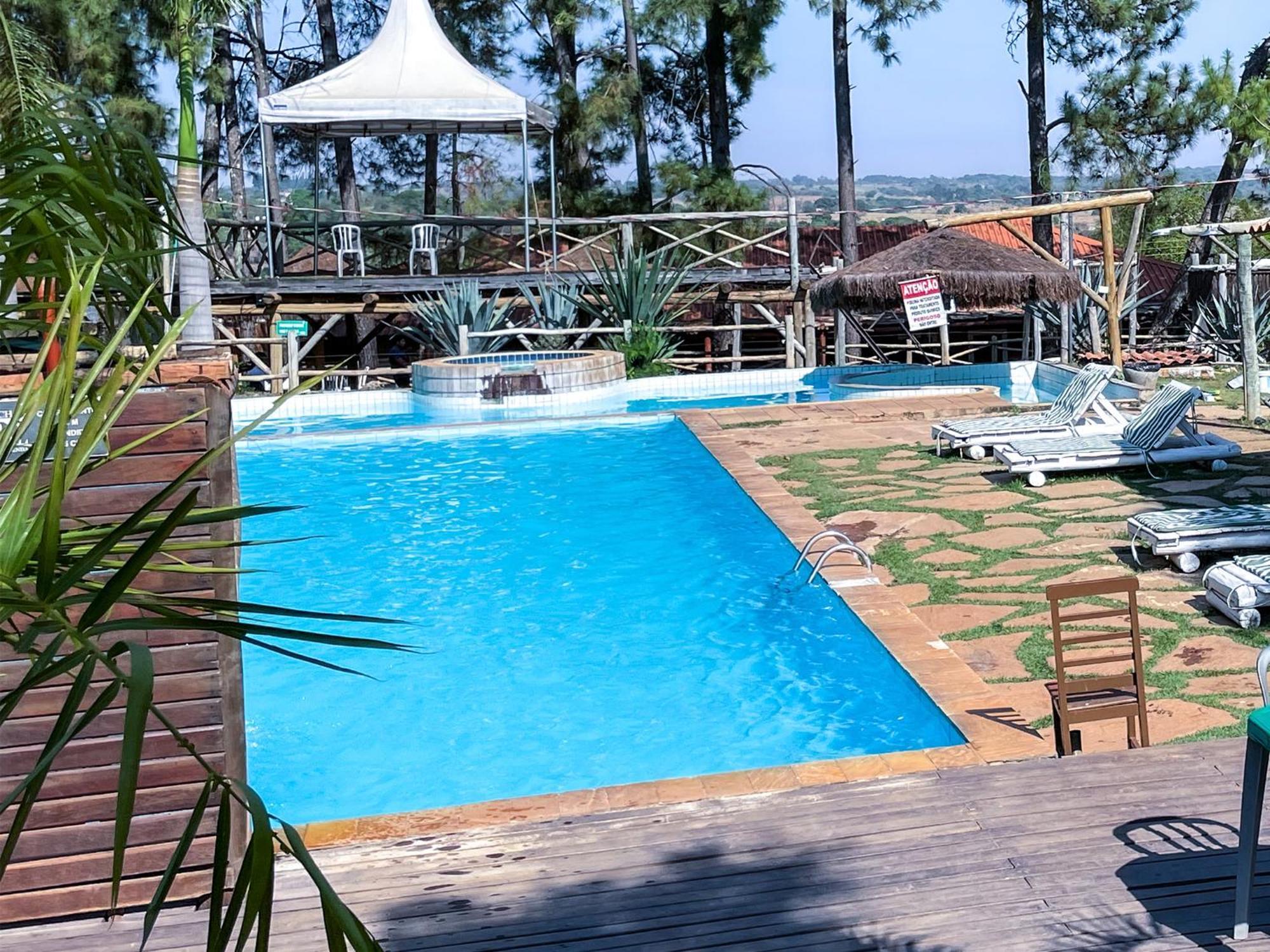 Ranchos 30 Hotel Fazenda Hidrolandia  Exterior foto